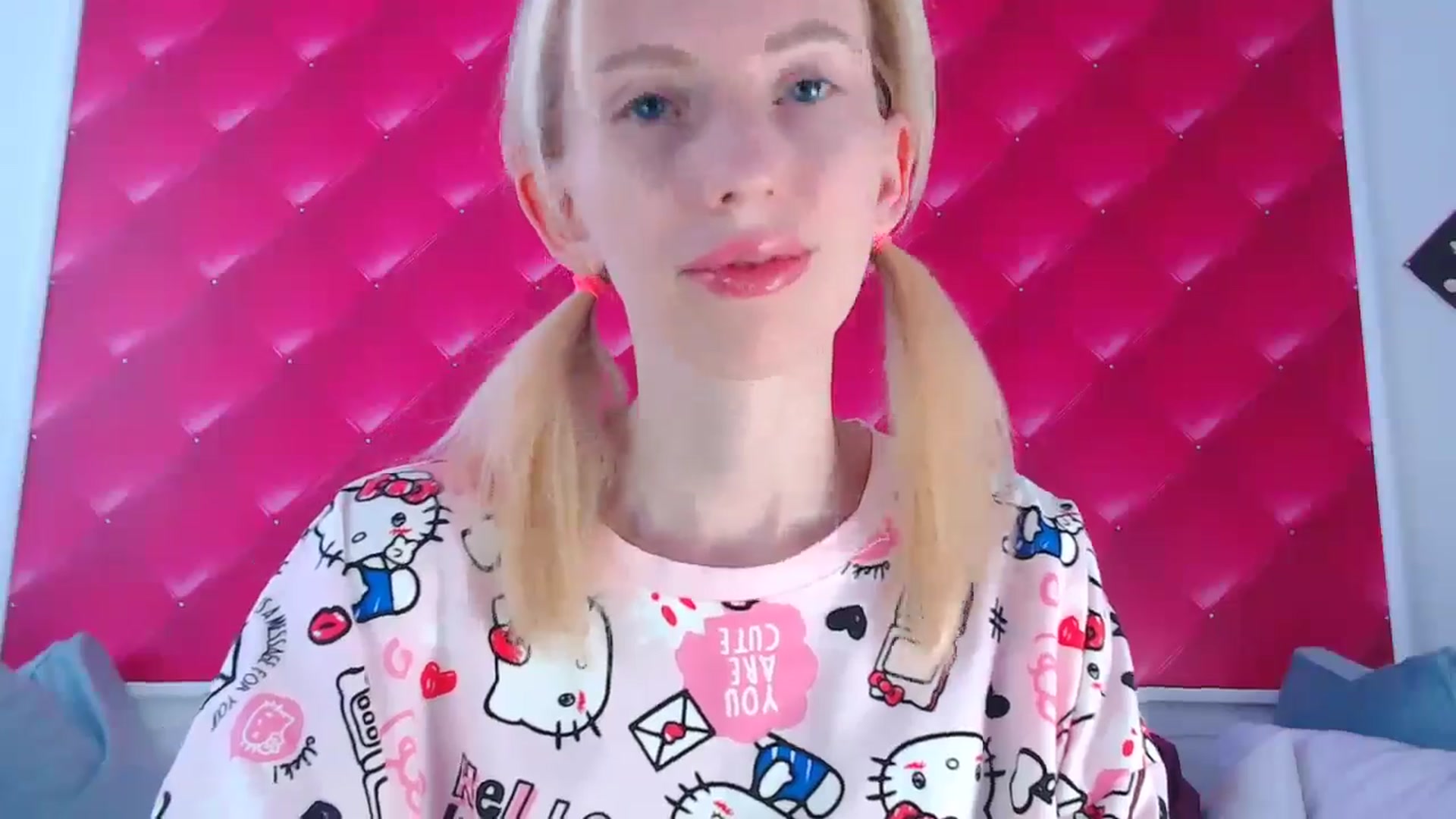 Gallery image thumbnail from PetitePrincez's myfreecams stream on, 09/15/2024, 14:40 image 18 of 20