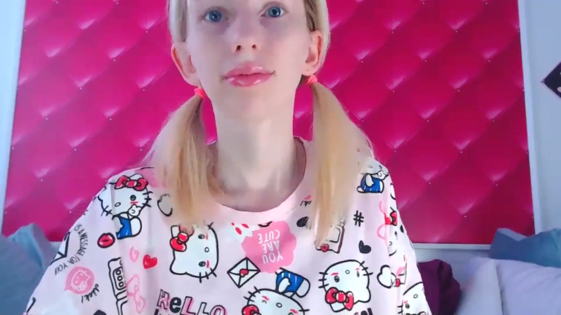 Gallery image thumbnail from PetitePrincez's myfreecams stream on, 09/15/2024, 14:40 image 15 of 20