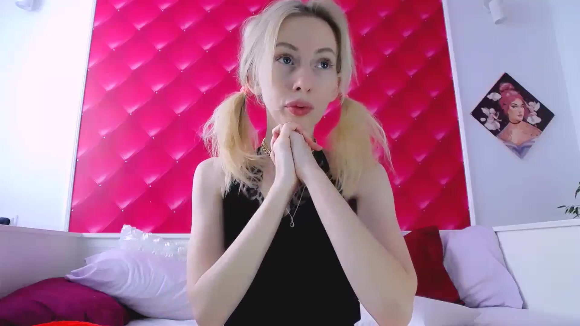 Gallery image thumbnail from PetitePrincez's myfreecams stream on, 10/27/2024, 13:22 image 20 of 20