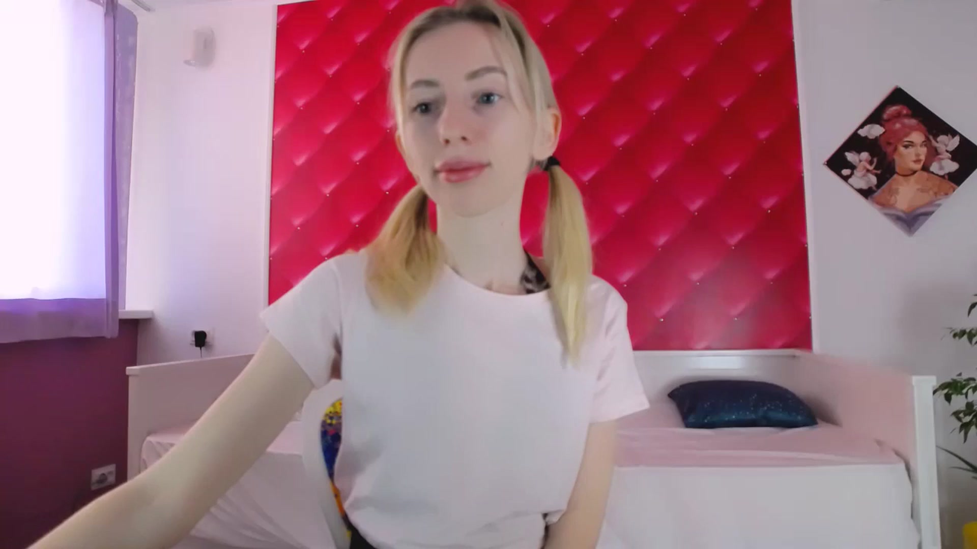 Gallery image thumbnail from PetitePrincez's myfreecams stream on, 11/16/2024, 13:48 image 1 of 20