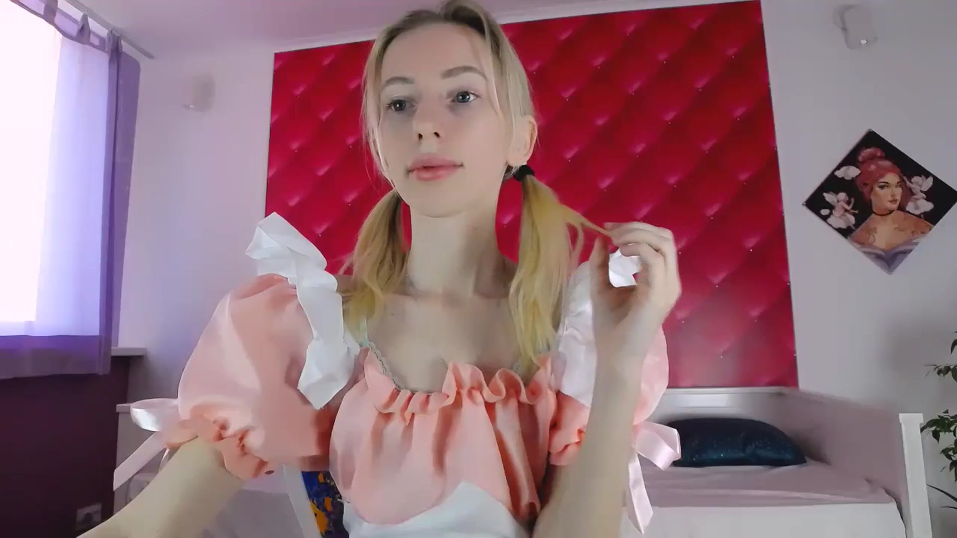 Gallery image thumbnail from PetitePrincez's myfreecams stream on, 11/16/2024, 13:48 image 13 of 20