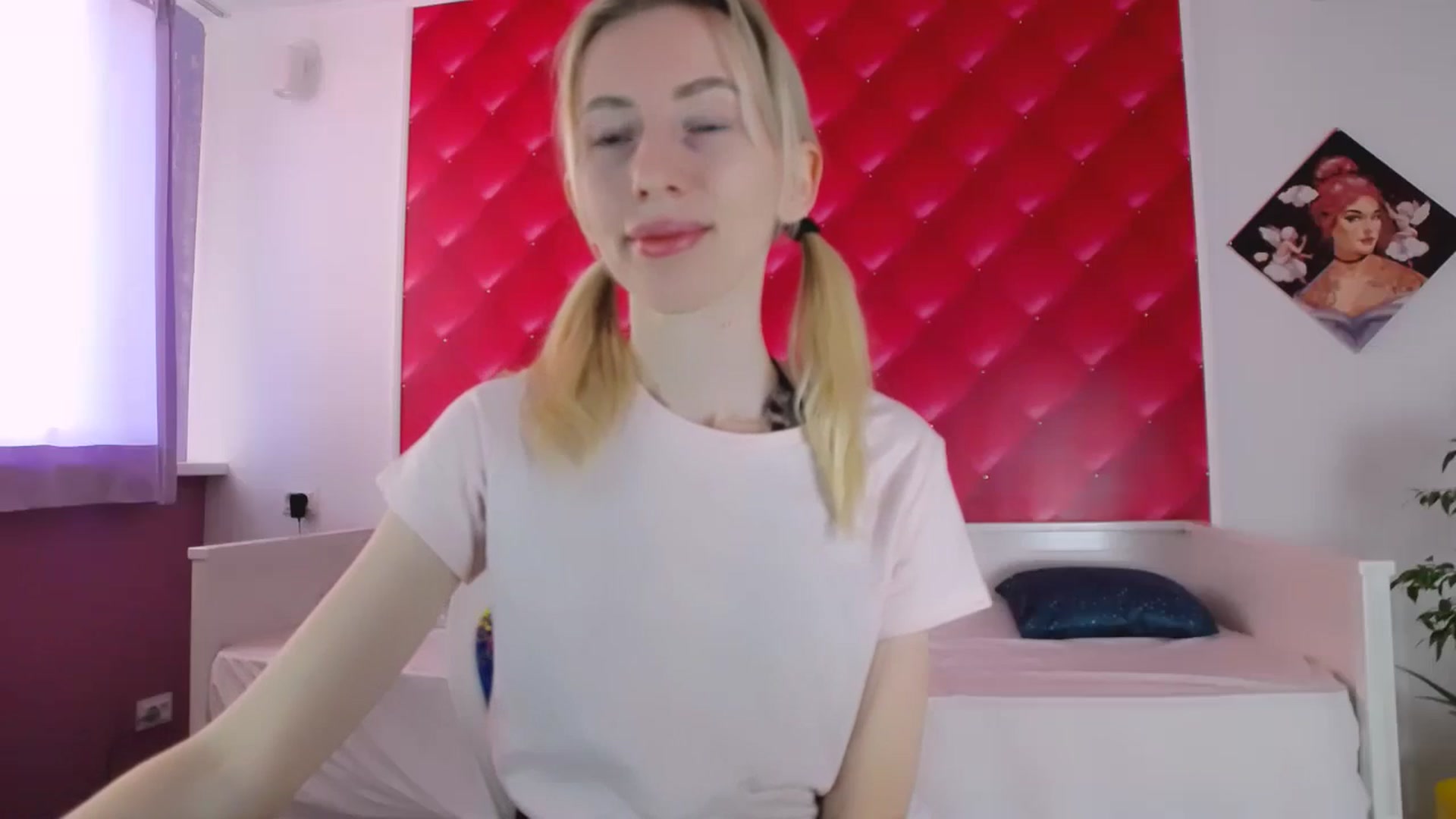 Gallery image thumbnail from PetitePrincez's myfreecams stream on, 11/16/2024, 13:48 image 2 of 20