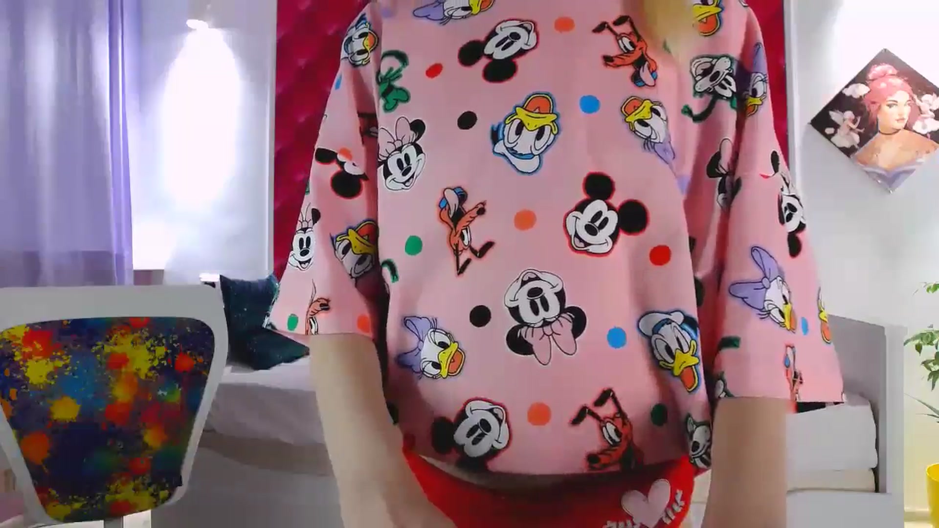Gallery image thumbnail from PetitePrincez's myfreecams stream on, 11/17/2024, 14:26 image 12 of 20