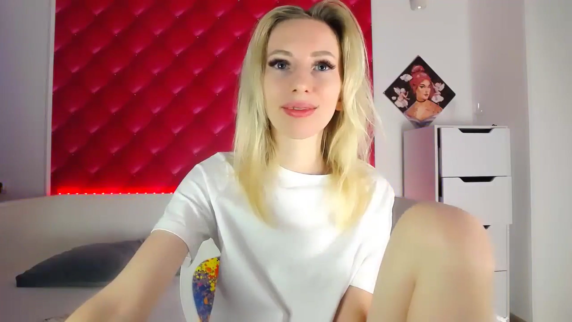 Gallery image thumbnail from PetitePrincez's myfreecams stream on, 11/30/2024, 13:59 image 8 of 20