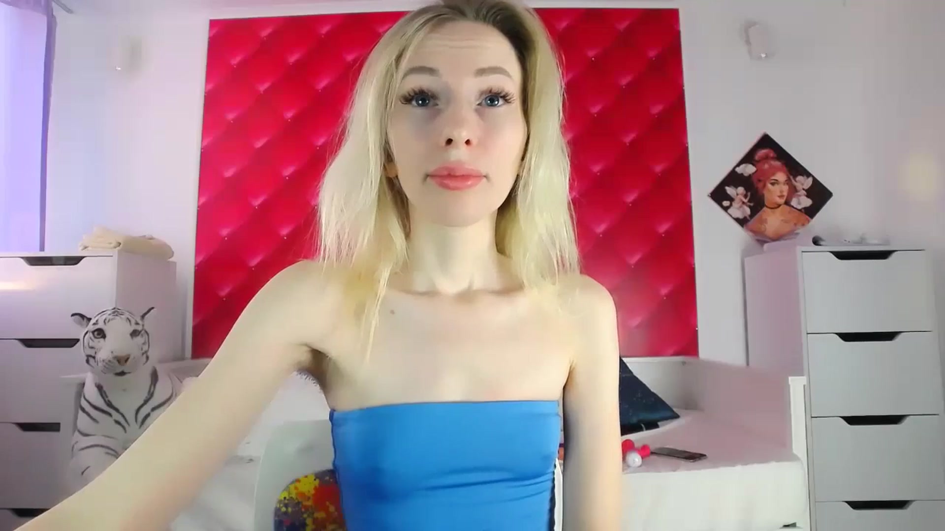 Gallery image thumbnail from PetitePrincez's myfreecams stream on, 12/14/2024, 13:41 image 2 of 20