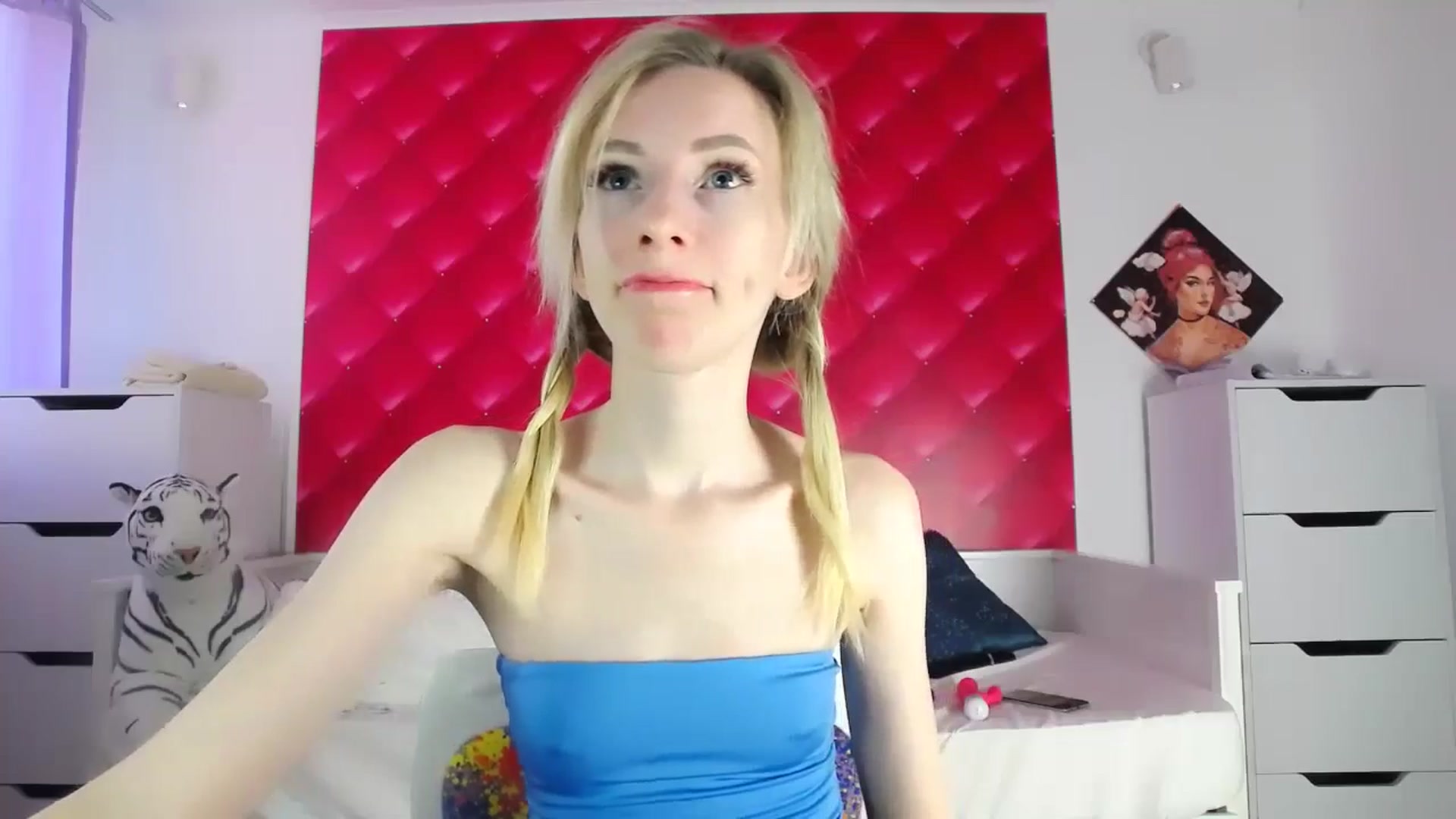Gallery image thumbnail from PetitePrincez's myfreecams stream on, 12/14/2024, 13:41 image 11 of 20