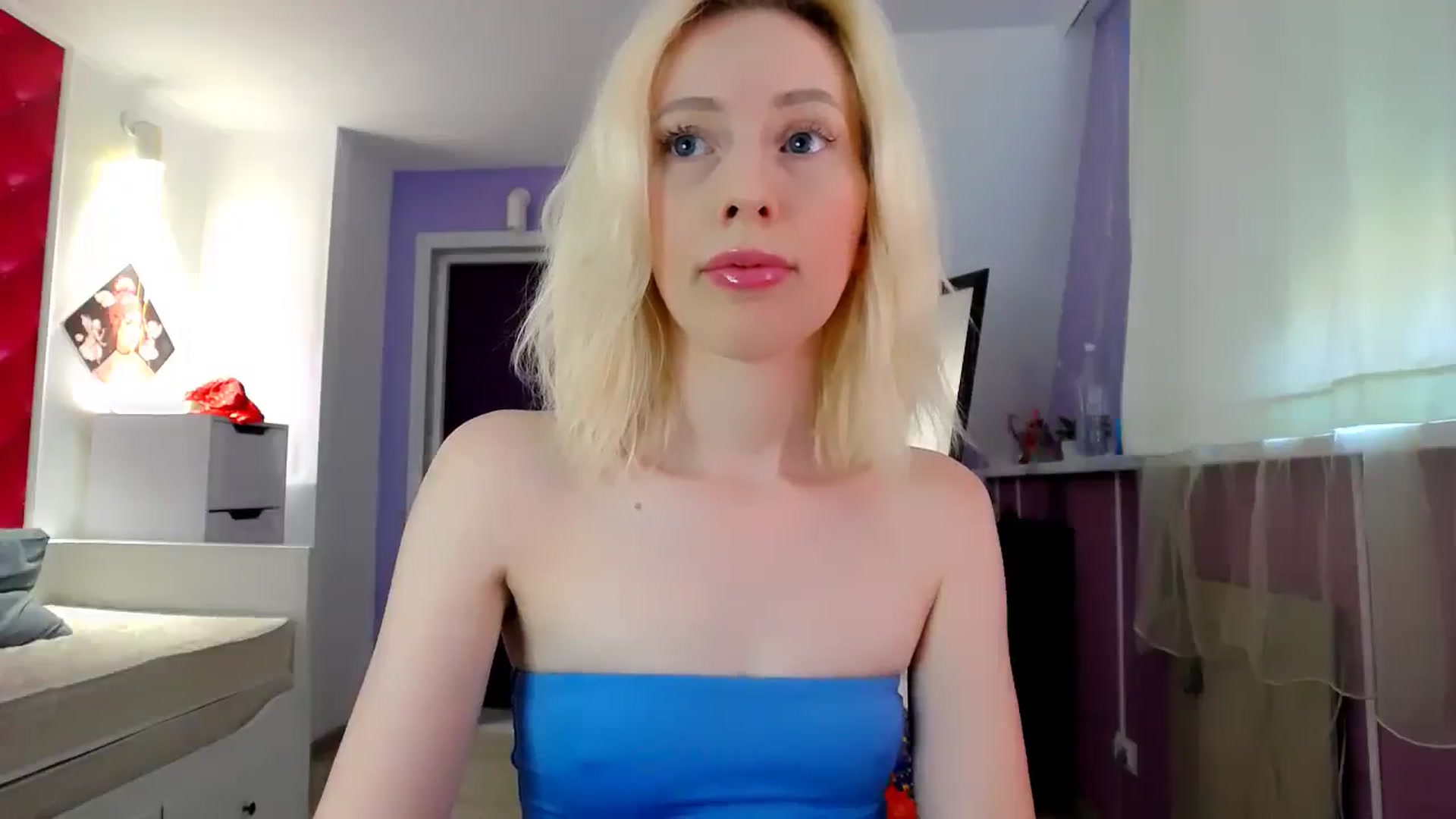 Gallery image thumbnail from PetitePrincez's myfreecams stream on, 07/26/2025, 14:00 image 8 of 20