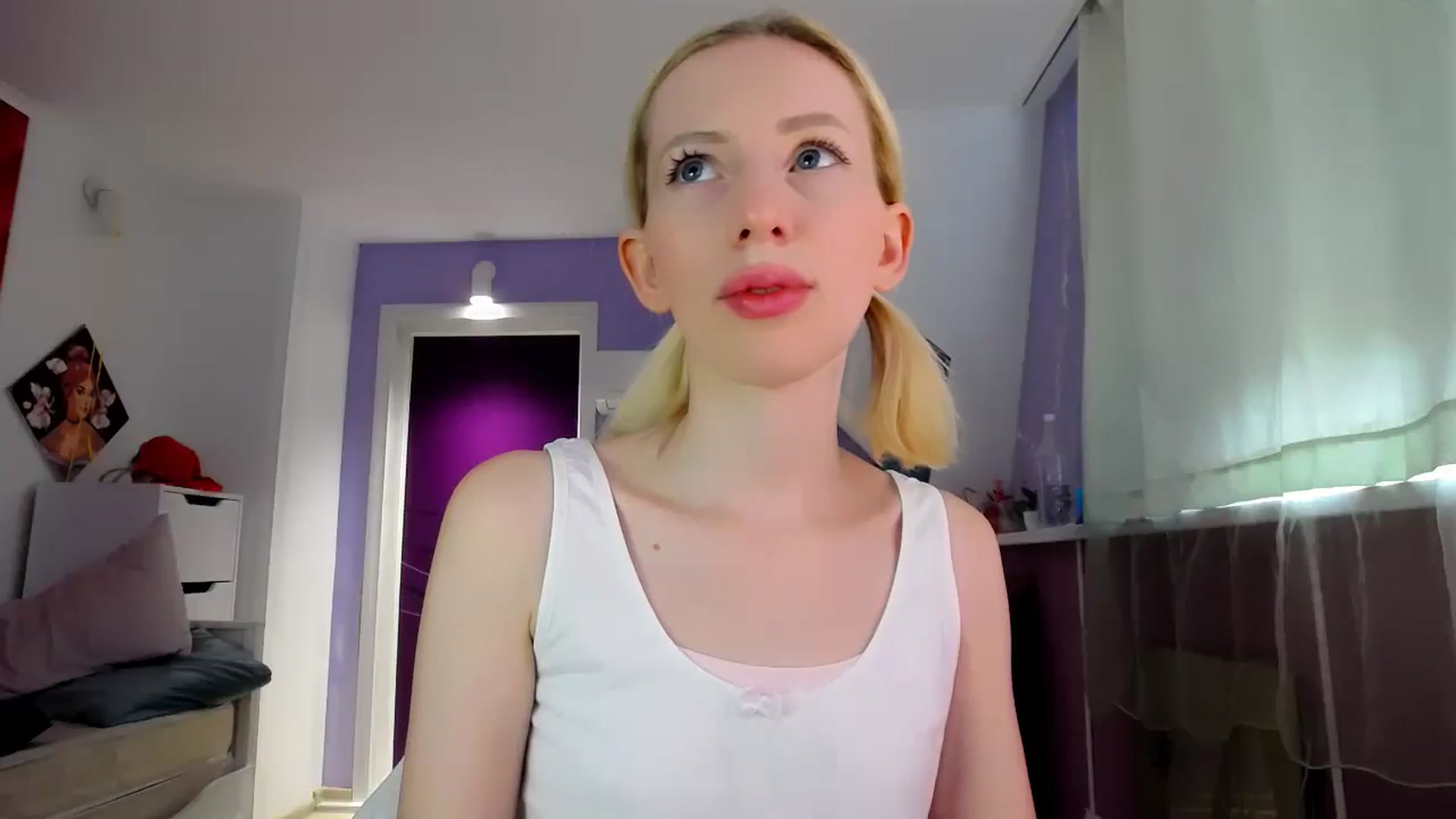 Gallery image thumbnail from PetitePrincez's myfreecams stream on, 08/03/2025, 12:02 image 10 of 20
