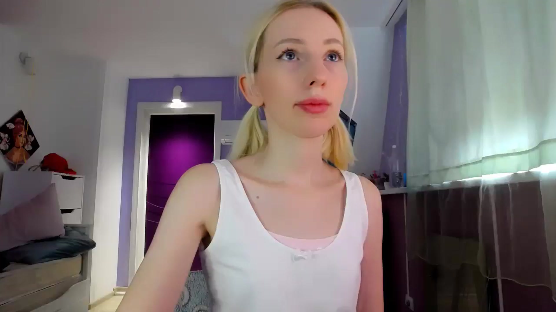 Gallery image thumbnail from PetitePrincez's myfreecams stream on, 08/03/2025, 13:07 image 9 of 20