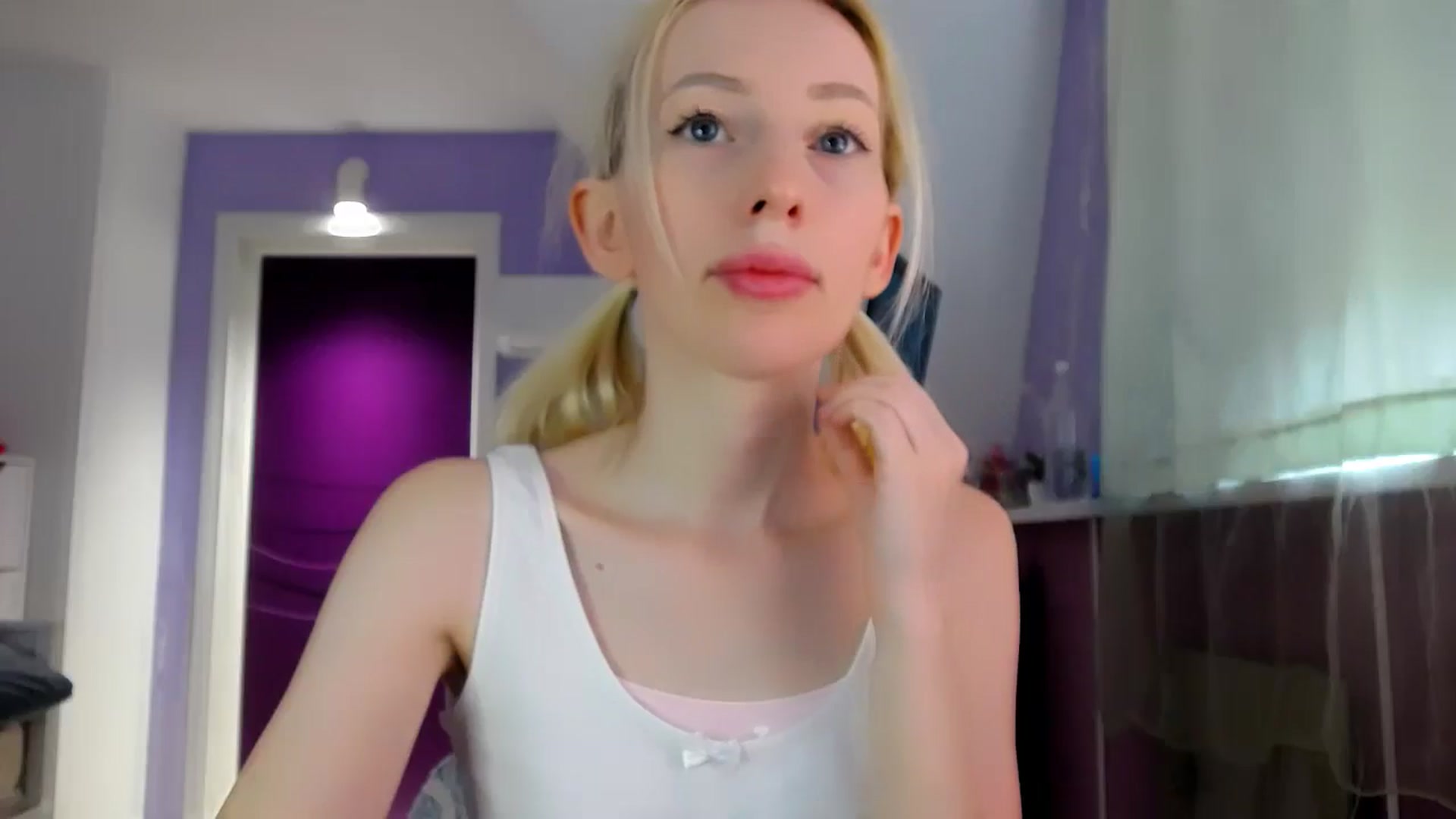 Gallery image thumbnail from PetitePrincez's myfreecams stream on, 08/03/2025, 13:07 image 2 of 20