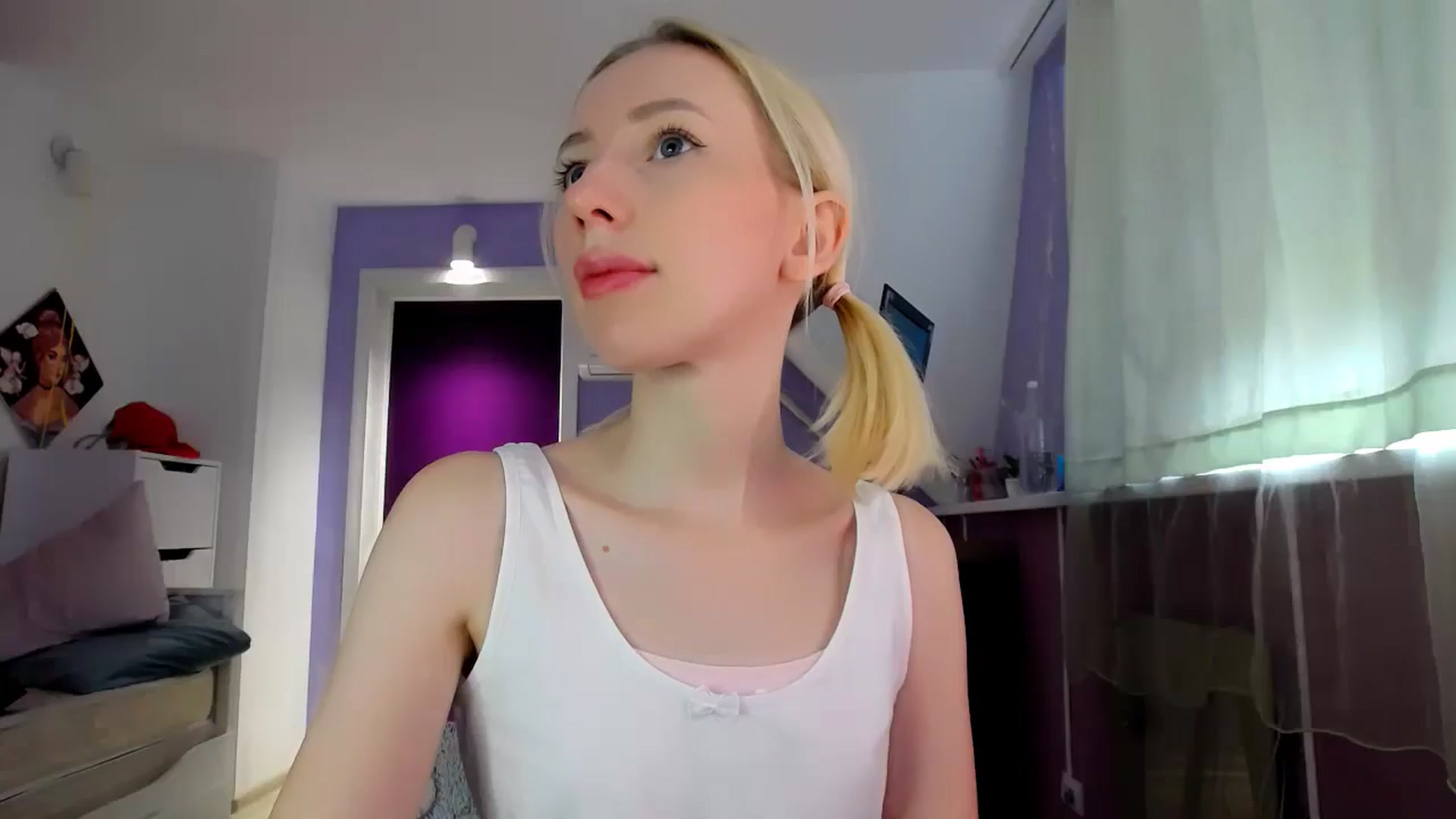 Gallery image thumbnail from PetitePrincez's myfreecams stream on, 08/03/2025, 13:07 image 11 of 20