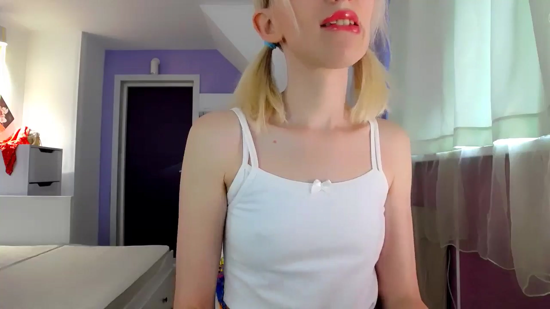 Gallery image thumbnail from PetitePrincez's myfreecams stream on, 08/23/2025, 12:01 image 16 of 20