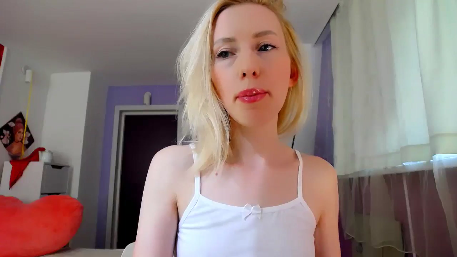 Gallery image thumbnail from PetitePrincez's myfreecams stream on, 08/30/2025, 13:07 image 14 of 20