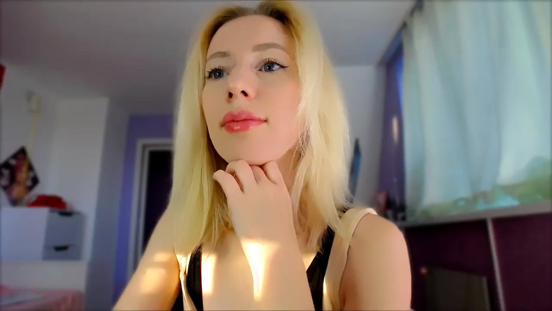 Gallery image thumbnail from PetitePrincez's myfreecams stream on, 10/18/2025, 14:17 image 10 of 20