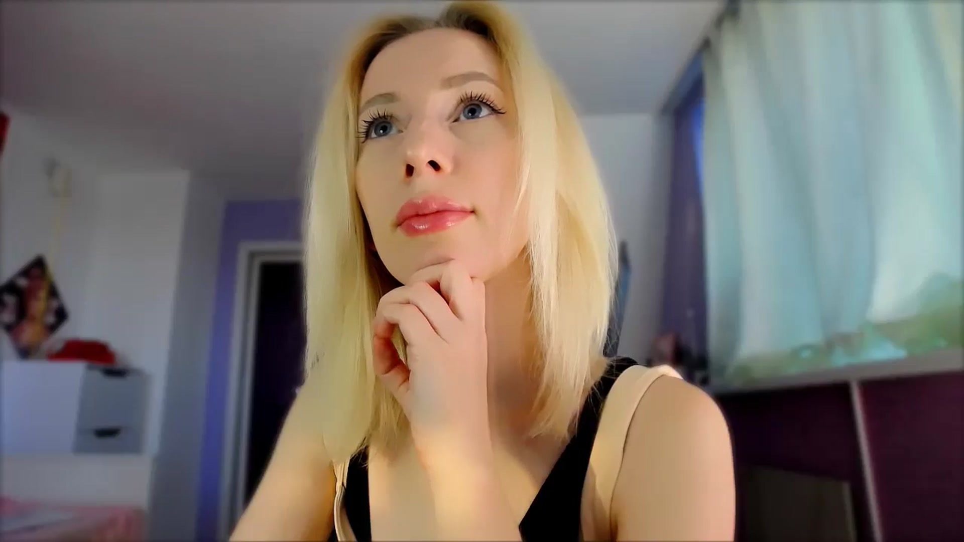Gallery image thumbnail from PetitePrincez's myfreecams stream on, 10/18/2025, 14:17 image 13 of 20