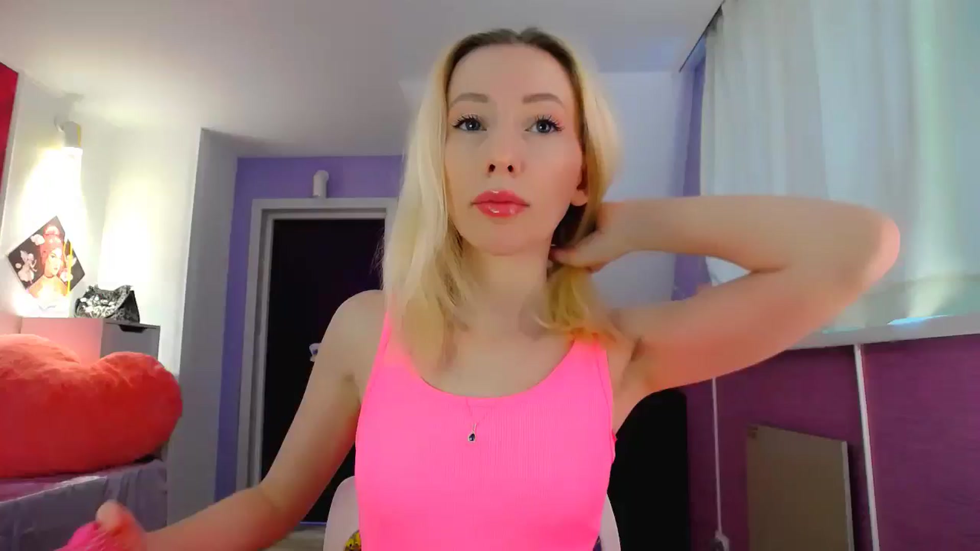 Gallery image thumbnail from PetitePrincez's myfreecams stream on, 12/27/2025, 13:22 image 5 of 20