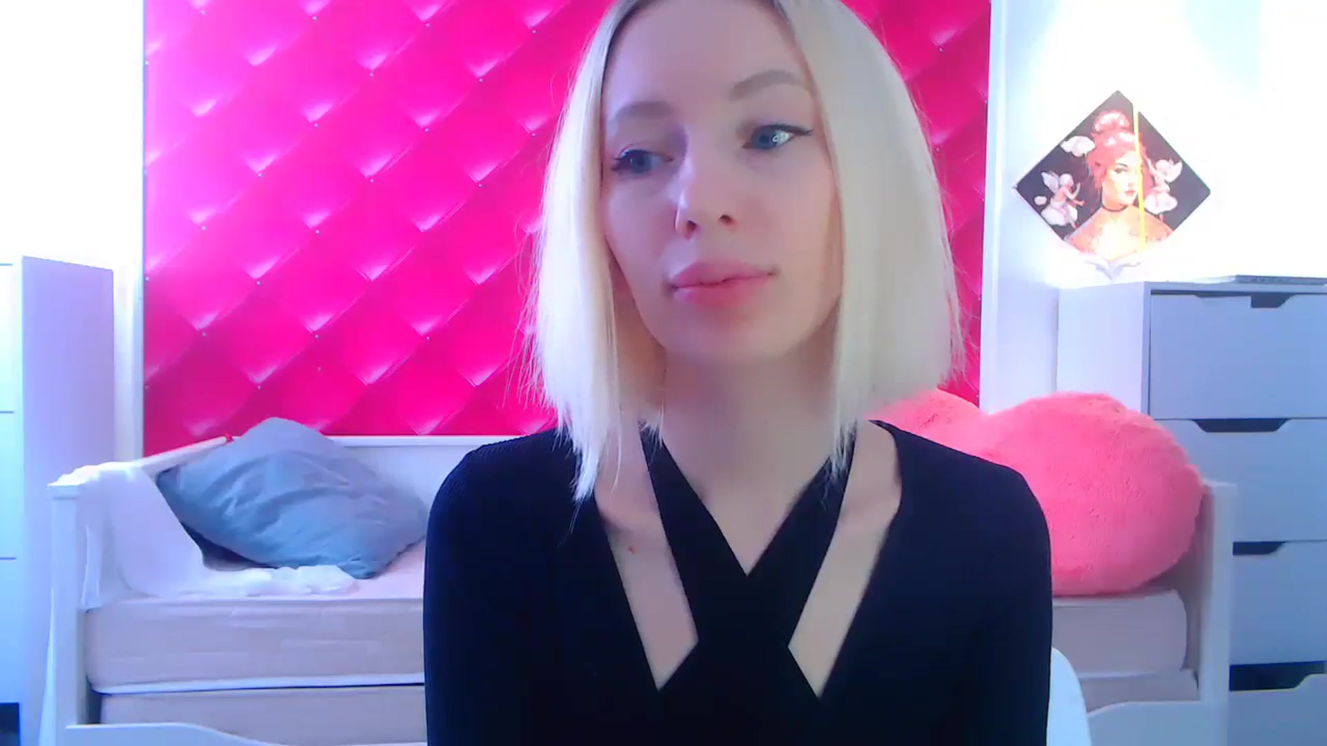 Gallery image thumbnail from PetitePrincez's myfreecams stream on, 03/21/2026, 12:43 image 6 of 20