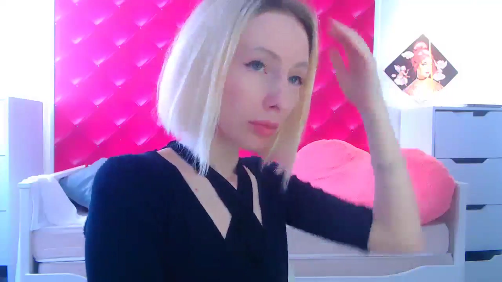 Gallery image thumbnail from PetitePrincez's myfreecams stream on, 03/21/2026, 12:43 image 10 of 20