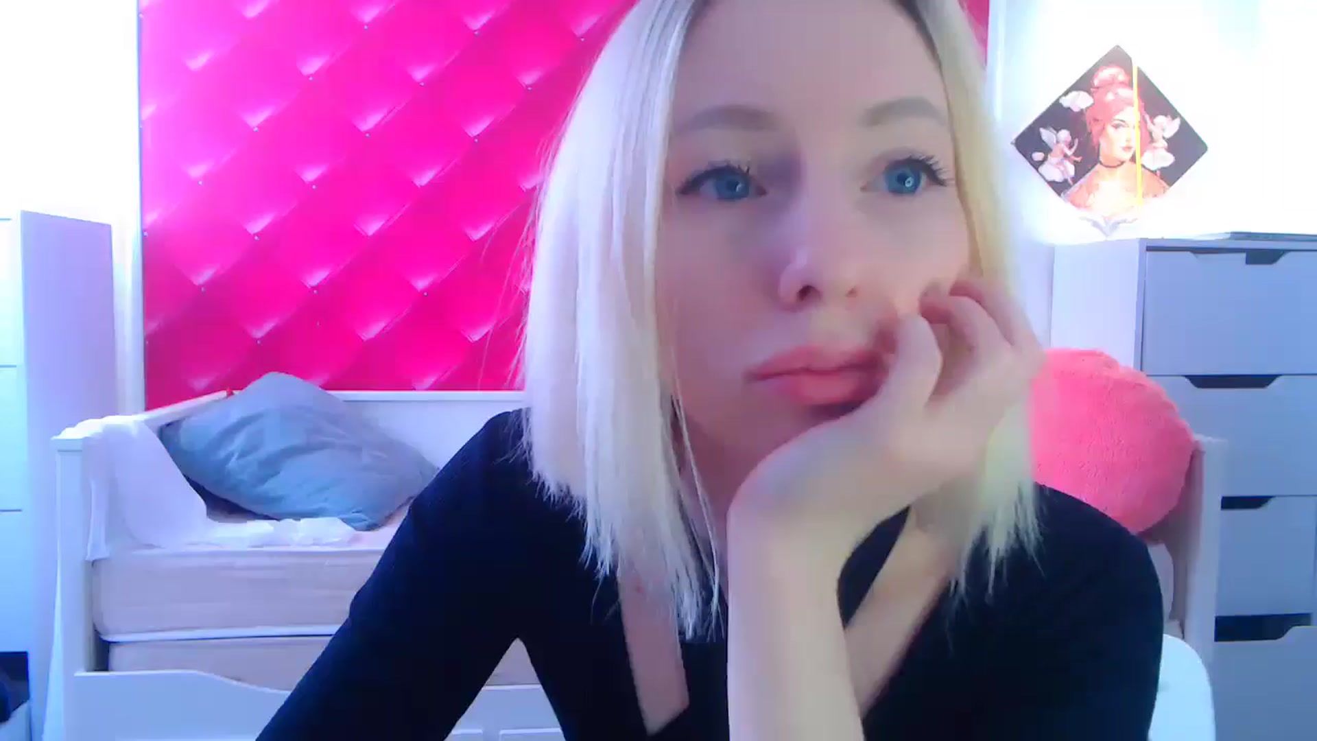 Gallery image thumbnail from PetitePrincez's myfreecams stream on, 03/21/2026, 12:43 image 1 of 20