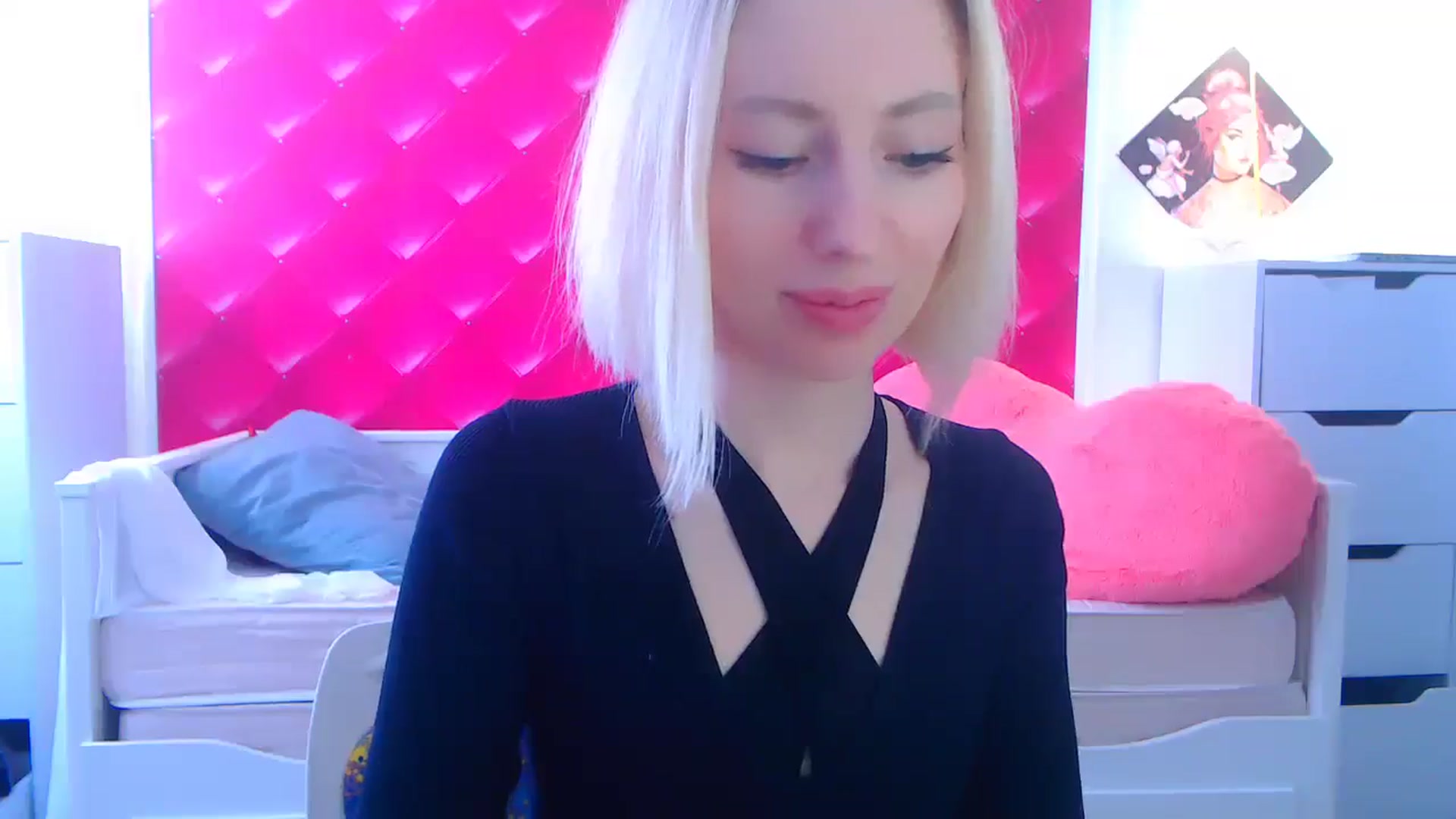 Gallery image thumbnail from PetitePrincez's myfreecams stream on, 03/21/2026, 12:43 image 13 of 20