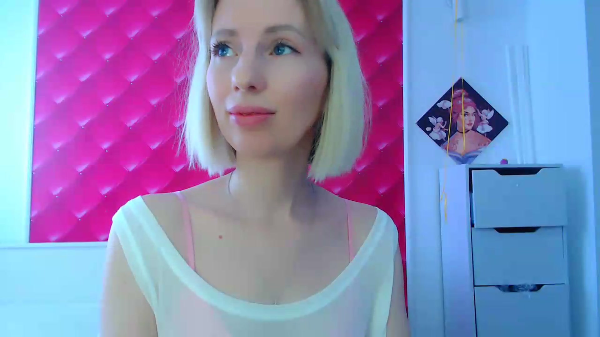 Gallery image thumbnail from PetitePrincez's myfreecams stream on, 08/09/2026, 10:09 image 20 of 20