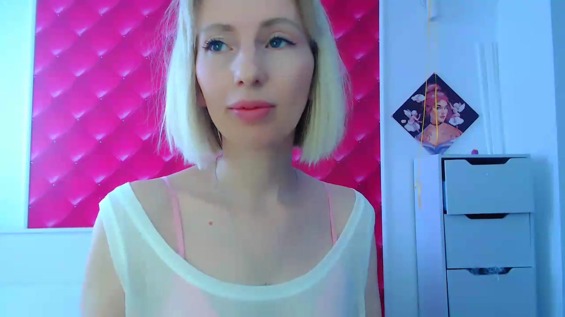 Gallery image thumbnail from PetitePrincez's myfreecams stream on, 08/09/2026, 10:09 image 19 of 20