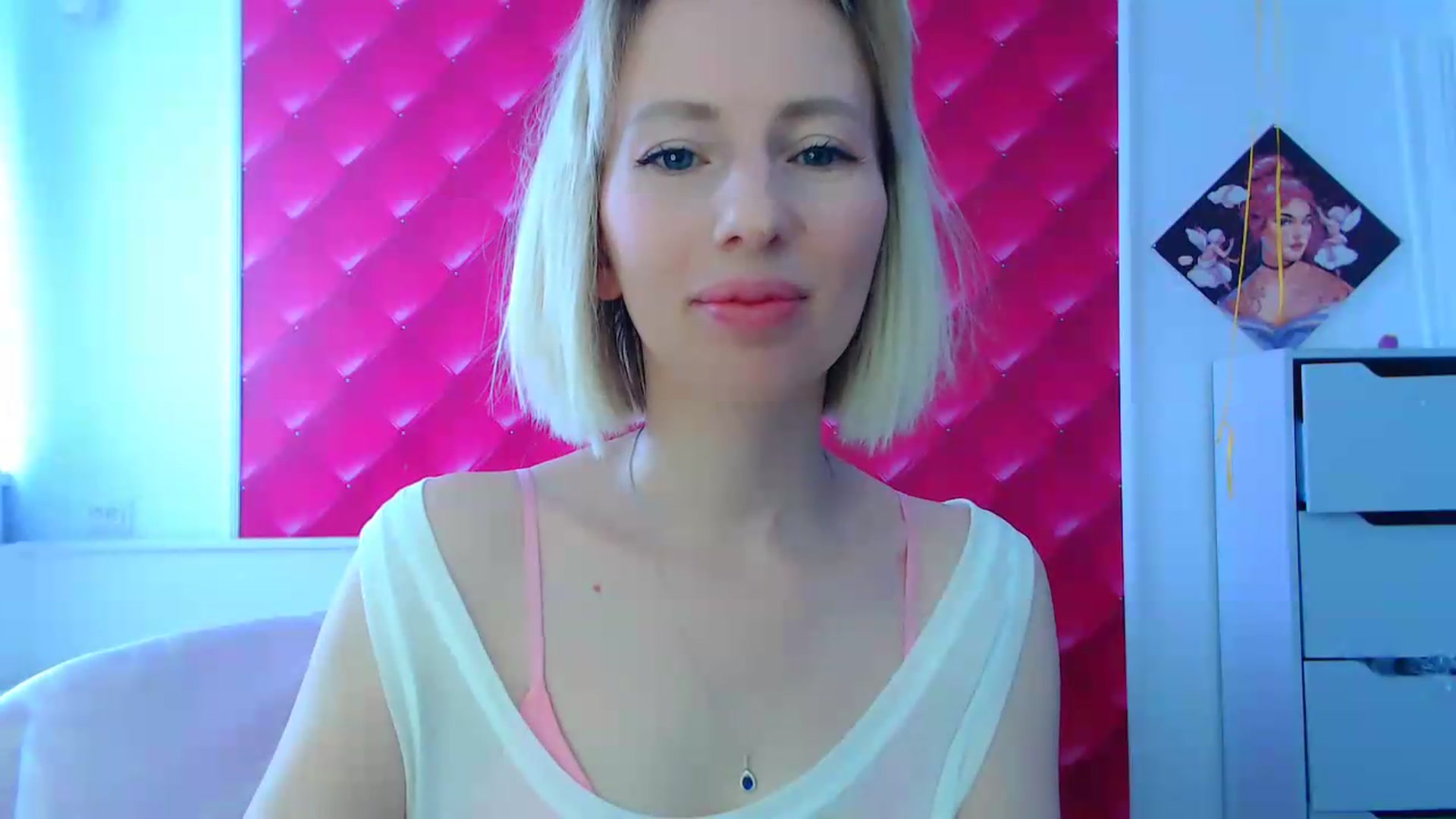 Gallery image thumbnail from PetitePrincez's myfreecams stream on, 08/09/2026, 10:09 image 8 of 20