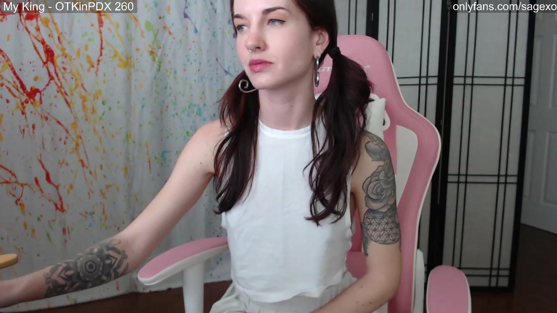 Gallery image thumbnail from PetiteSage's myfreecams stream on, 02/23/2023, 02:41 image 3 of 20