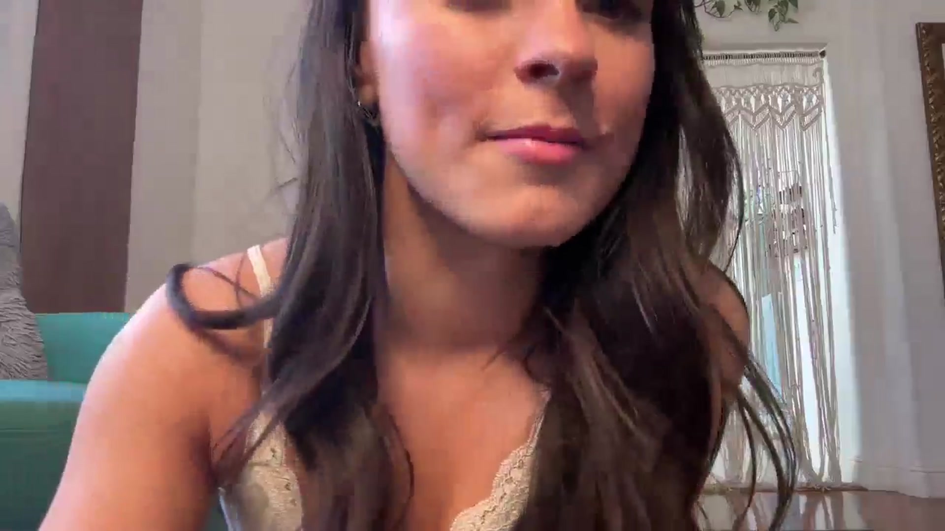 Gallery image thumbnail from Petite_Peach's myfreecams stream on, 08/10/2024, 21:02 image 17 of 20