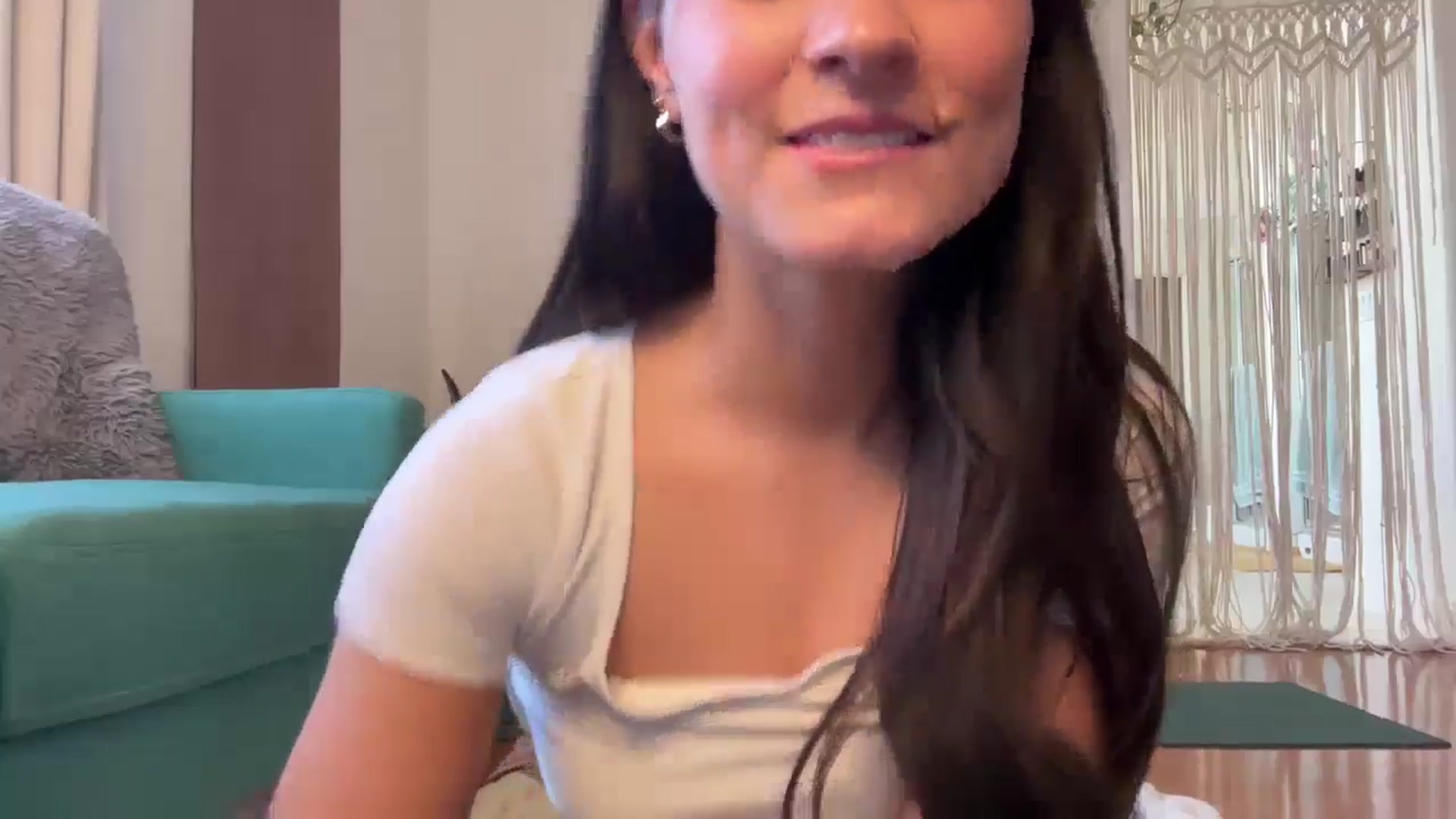 Gallery image thumbnail from Petite_Peach's myfreecams stream on, 08/14/2024, 21:15 image 13 of 20