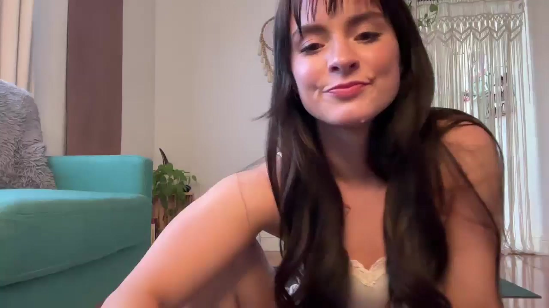 Gallery image thumbnail from Petite_Peach's myfreecams stream on, 08/14/2024, 23:04 image 17 of 20