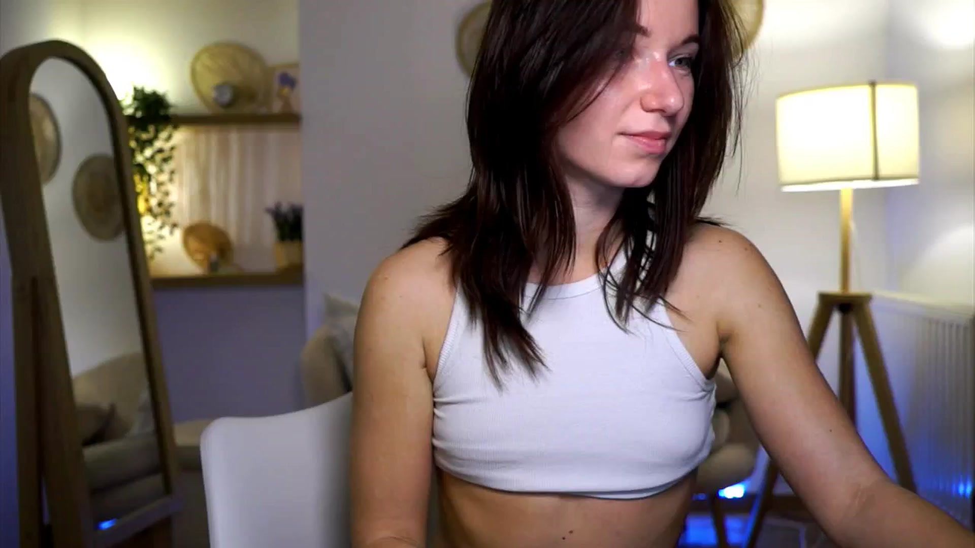 Gallery image thumbnail from Petite_Peach_'s myfreecams stream on, 02/19/2025, 18:05 image 5 of 20