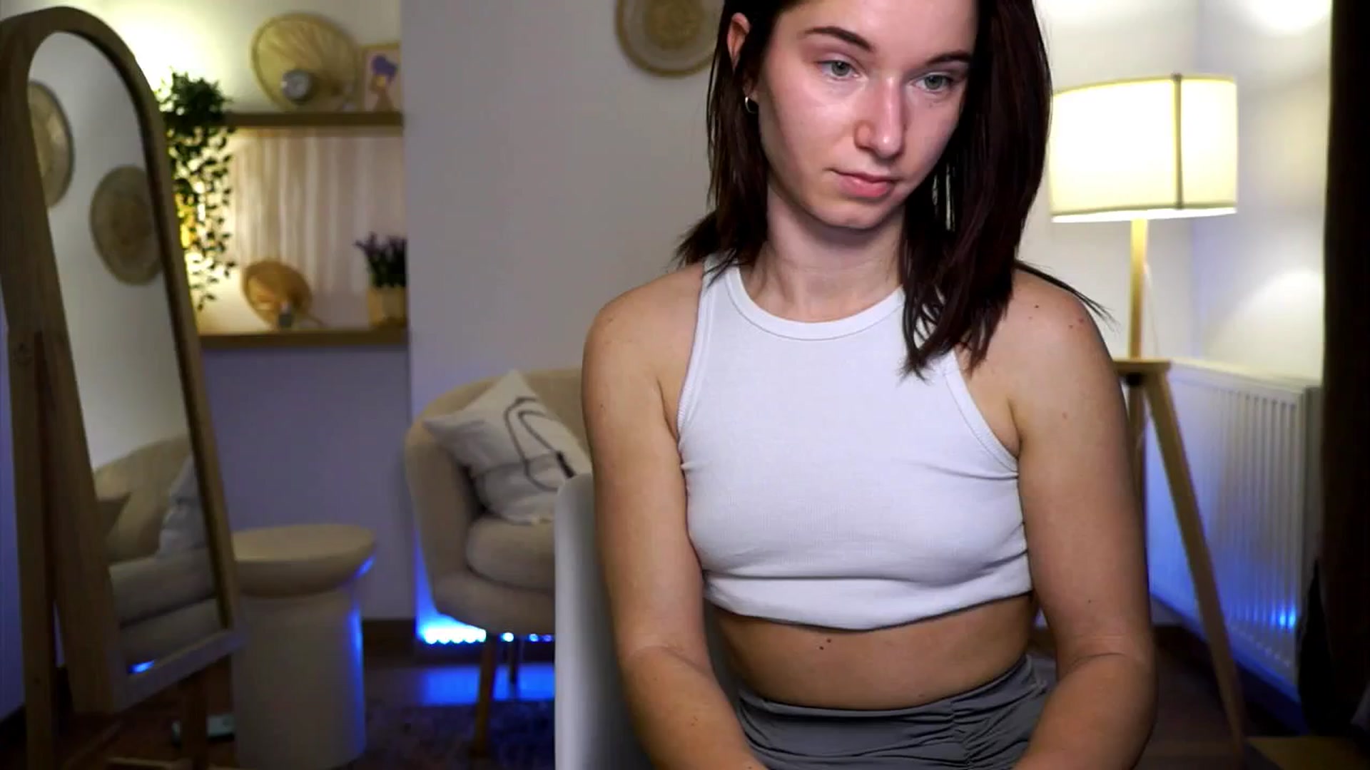 Gallery image thumbnail from Petite_Peach_'s myfreecams stream on, 02/19/2025, 18:05 image 20 of 20