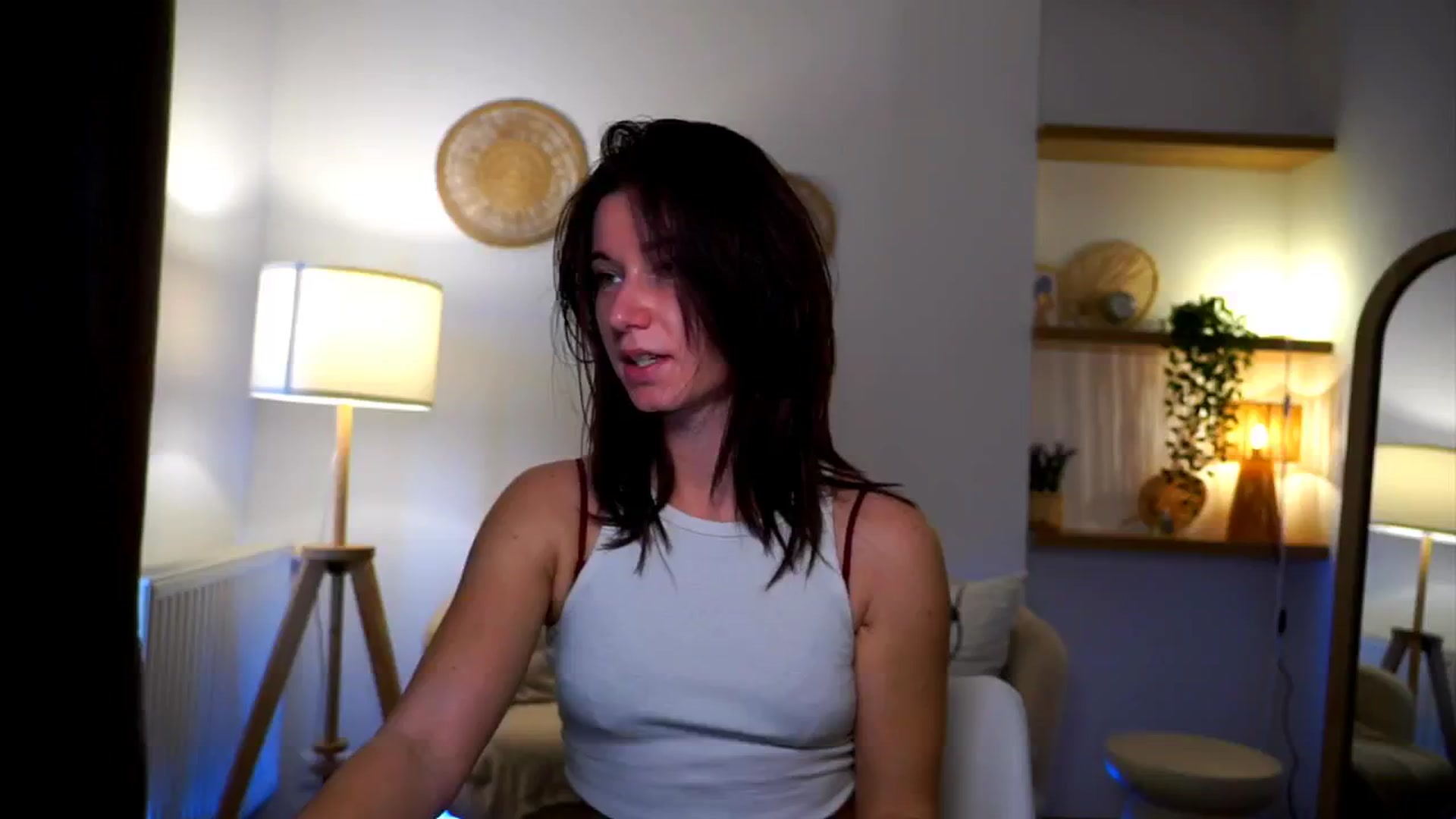 Gallery image thumbnail from Petite_Peach_'s myfreecams stream on, 02/24/2025, 14:17 image 7 of 20