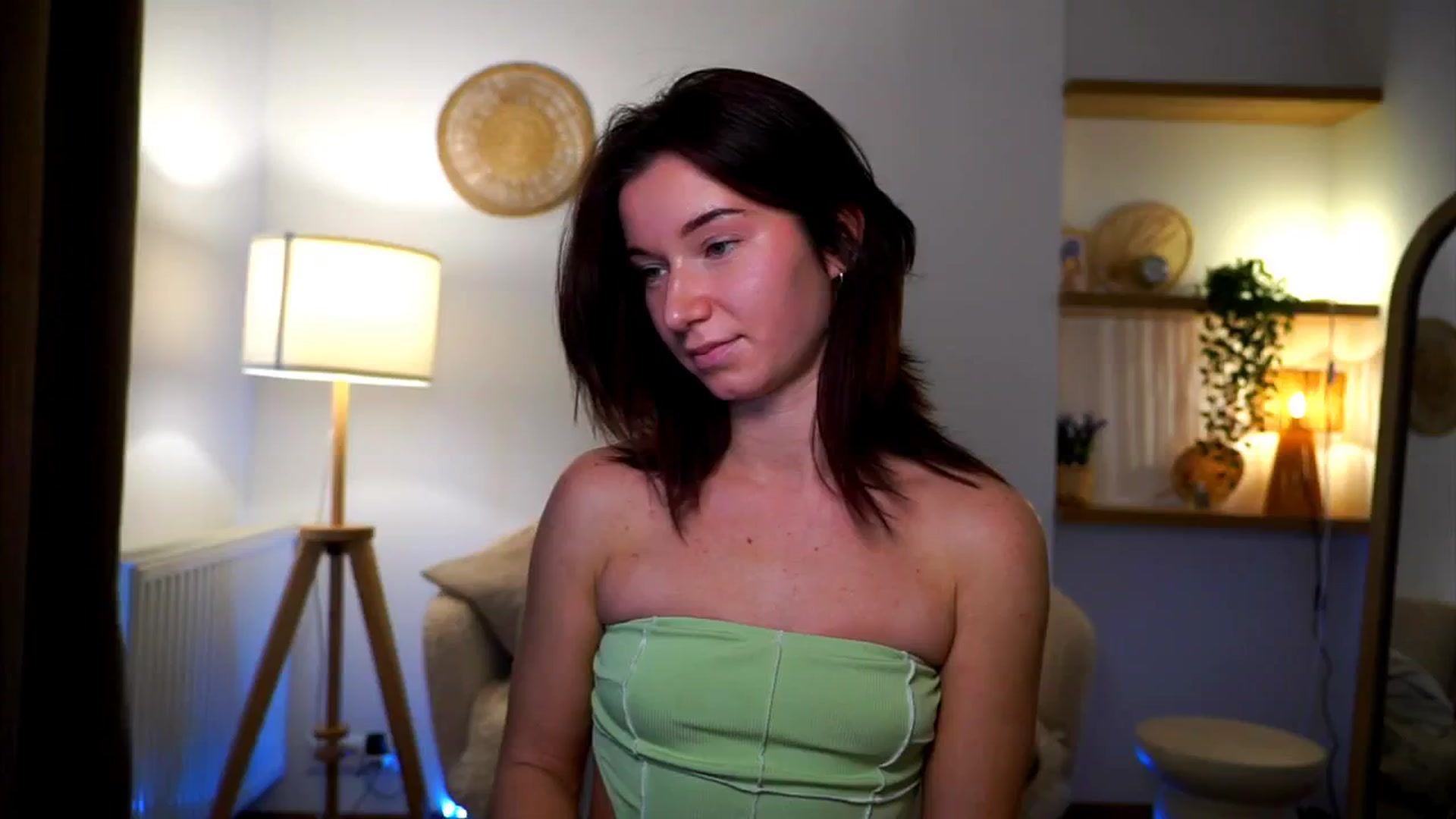 Gallery image thumbnail from Petite_Peach_'s myfreecams stream on, 02/26/2025, 12:32 image 1 of 20