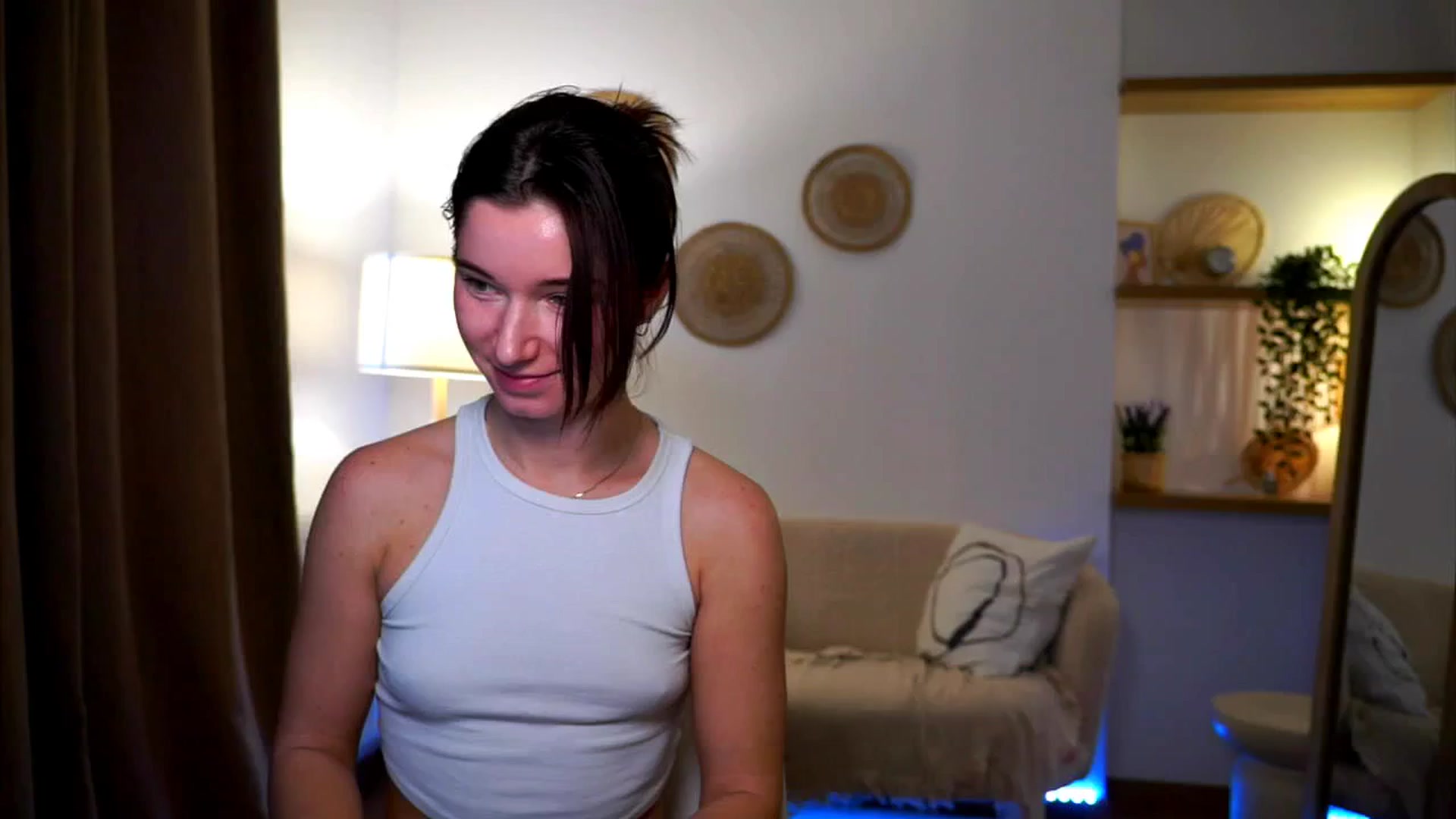 Gallery image thumbnail from Petite_Peach_'s myfreecams stream on, 02/28/2025, 17:16 image 4 of 20