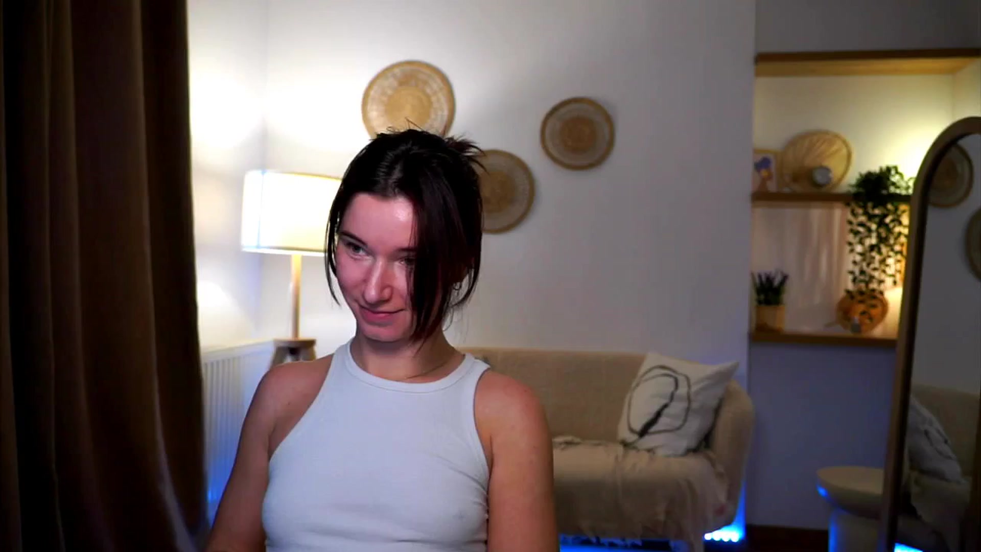 Gallery image thumbnail from Petite_Peach_'s myfreecams stream on, 02/28/2025, 17:16 image 3 of 20