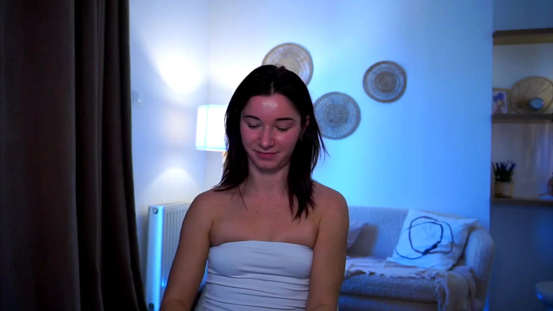 Gallery image thumbnail from Petite_Peach_'s myfreecams stream on, 03/01/2025, 10:20 image 17 of 20
