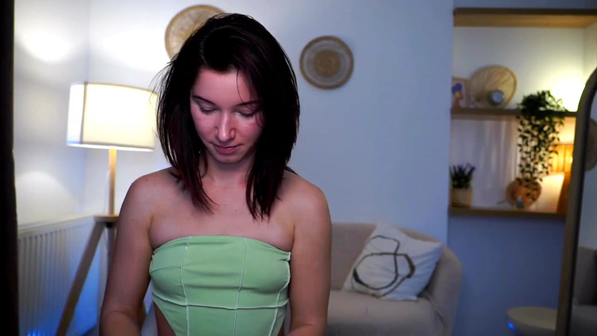 Gallery image thumbnail from Petite_Peach_'s myfreecams stream on, 03/05/2025, 10:56 image 20 of 20