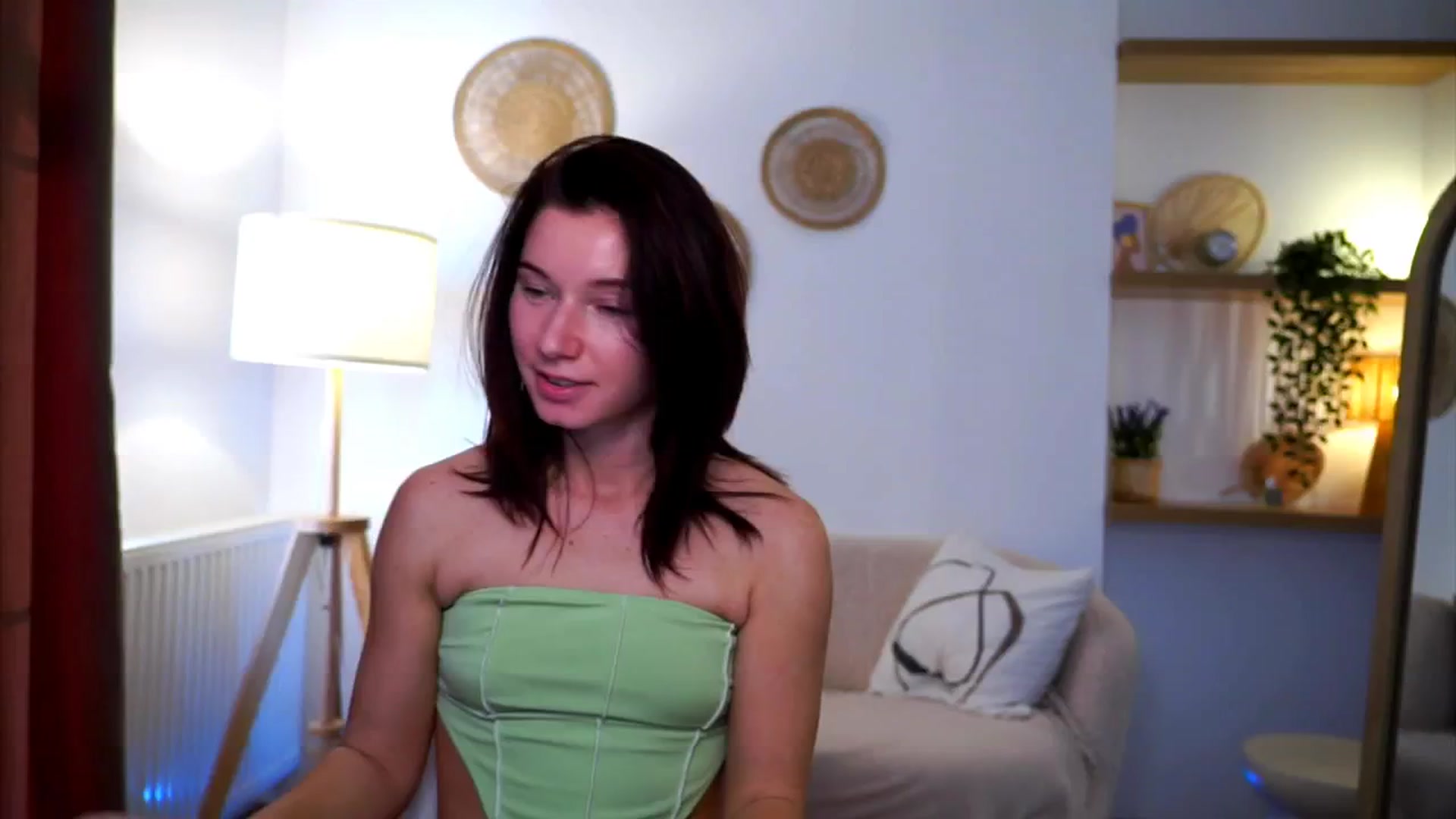 Gallery image thumbnail from Petite_Peach_'s myfreecams stream on, 03/05/2025, 14:35 image 13 of 20