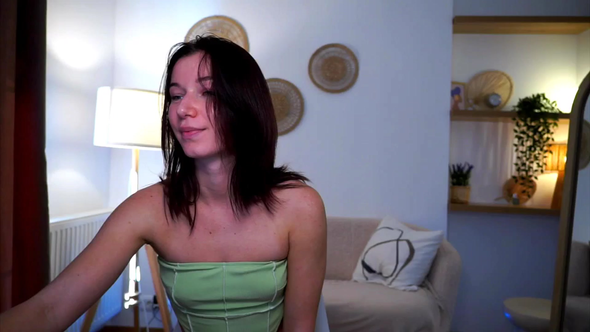 Gallery image thumbnail from Petite_Peach_'s myfreecams stream on, 03/05/2025, 14:35 image 2 of 20