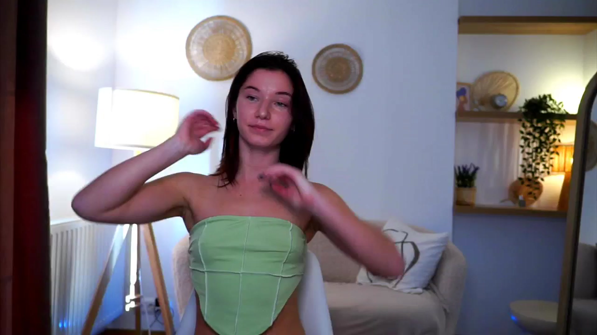 Gallery image thumbnail from Petite_Peach_'s myfreecams stream on, 03/05/2025, 14:35 image 1 of 20