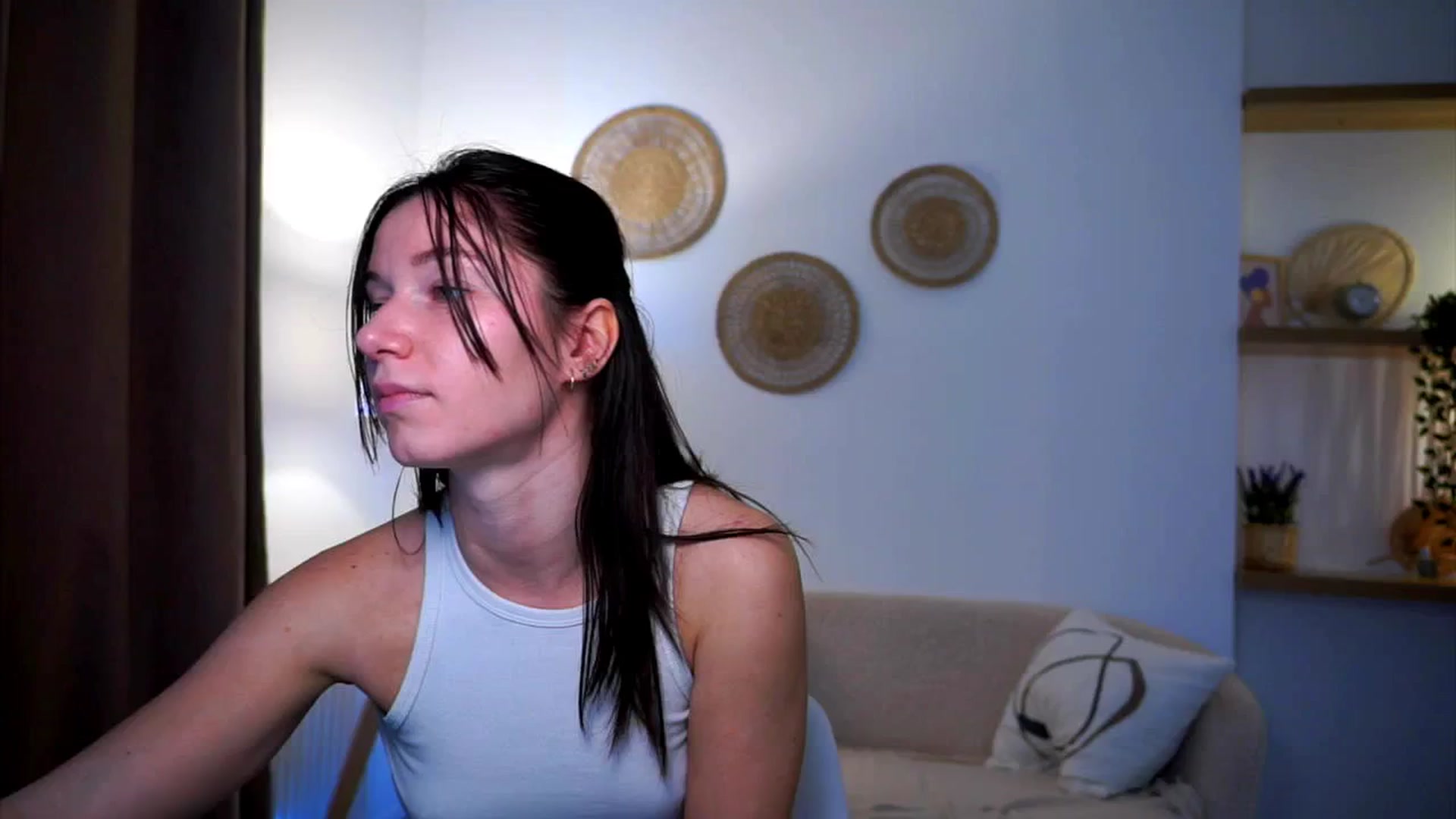 Gallery image thumbnail from Petite_Peach_'s myfreecams stream on, 03/06/2025, 11:48 image 7 of 20