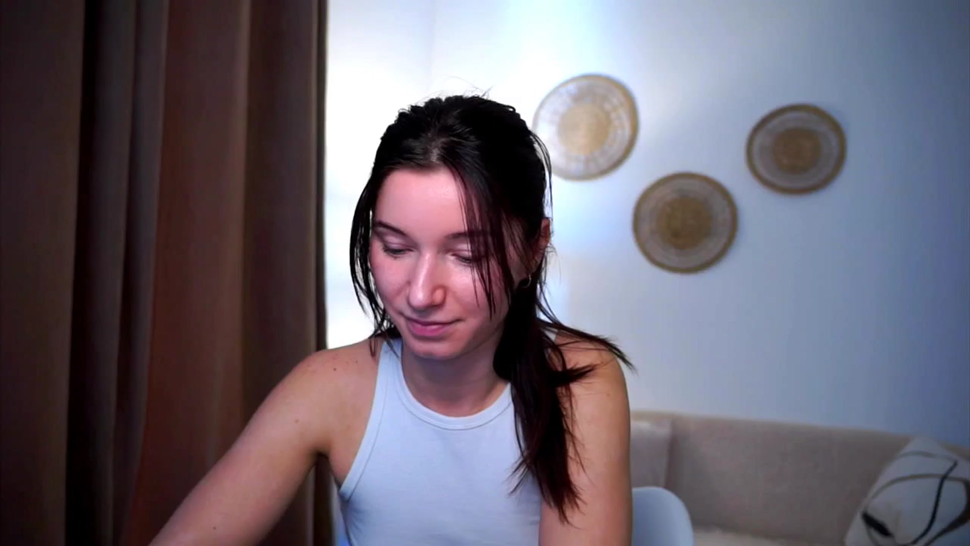Gallery image thumbnail from Petite_Peach_'s myfreecams stream on, 03/06/2025, 13:22 image 19 of 20