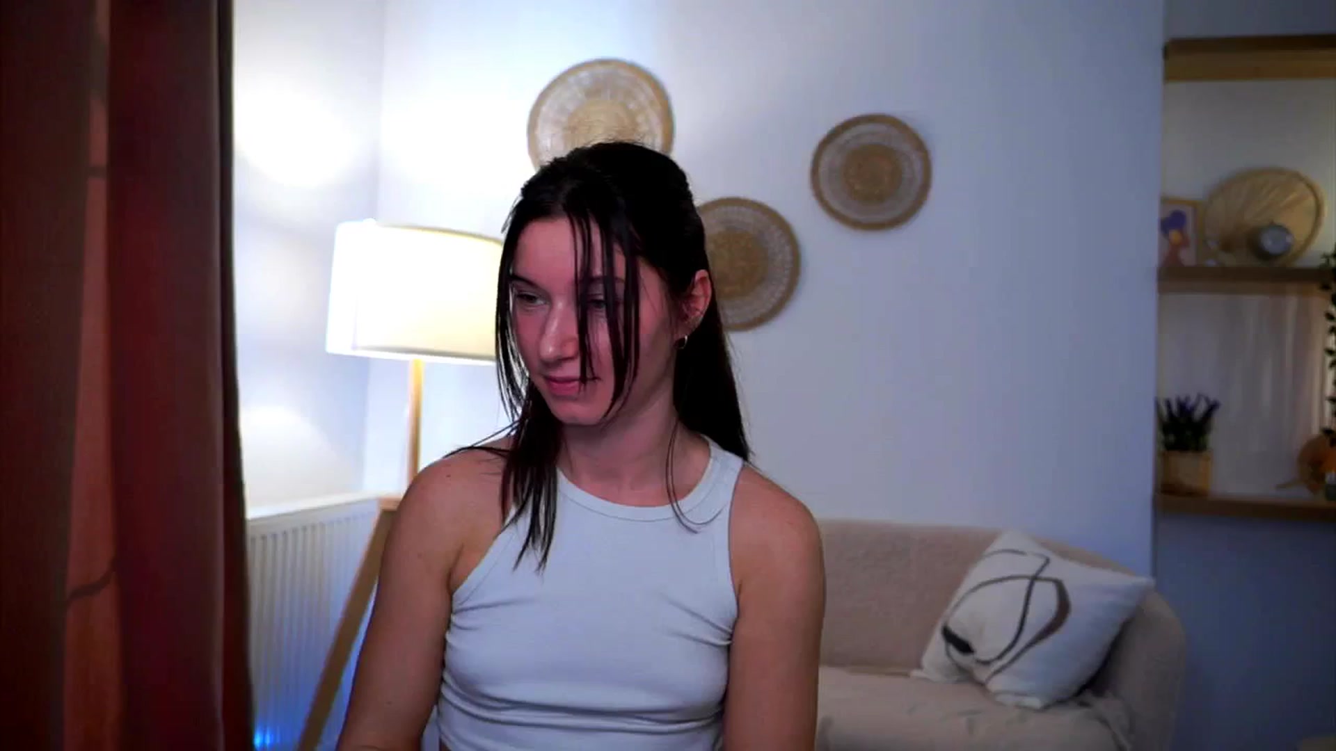Gallery image thumbnail from Petite_Peach_'s myfreecams stream on, 03/06/2025, 15:36 image 7 of 20