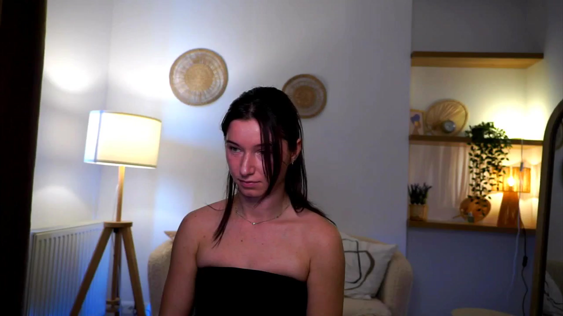 Gallery image thumbnail from Petite_Peach_'s myfreecams stream on, 03/09/2025, 11:49 image 13 of 20