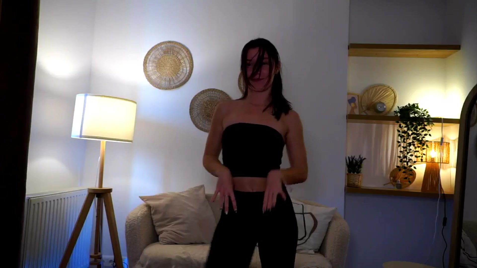 Gallery image thumbnail from Petite_Peach_'s myfreecams stream on, 03/09/2025, 13:20 image 2 of 20