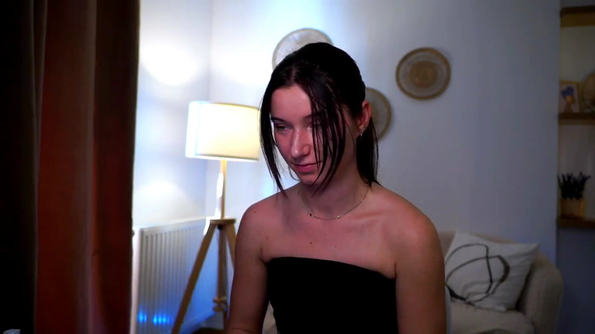 Gallery image thumbnail from Petite_Peach_'s myfreecams stream on, 03/09/2025, 13:57 image 4 of 20
