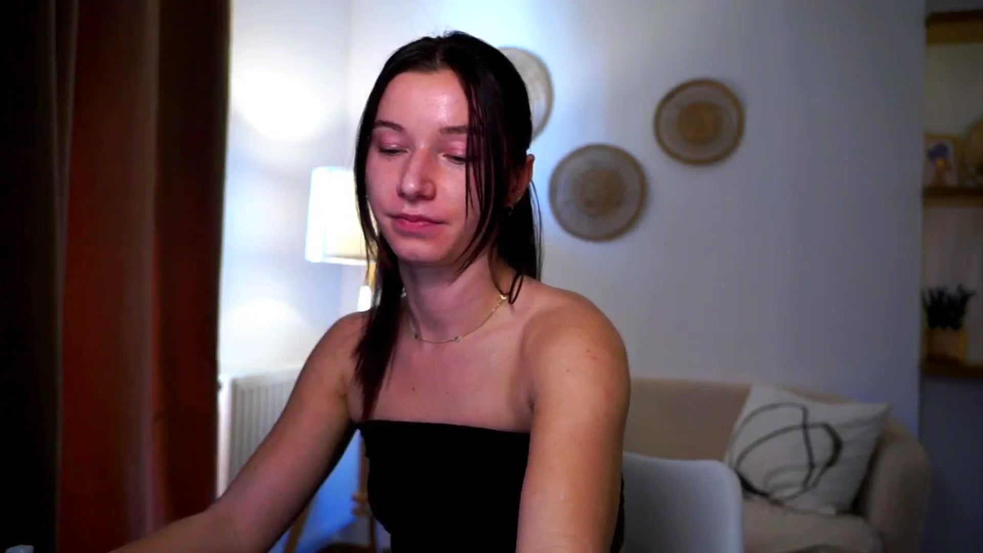 Gallery image thumbnail from Petite_Peach_'s myfreecams stream on, 03/09/2025, 13:57 image 6 of 20