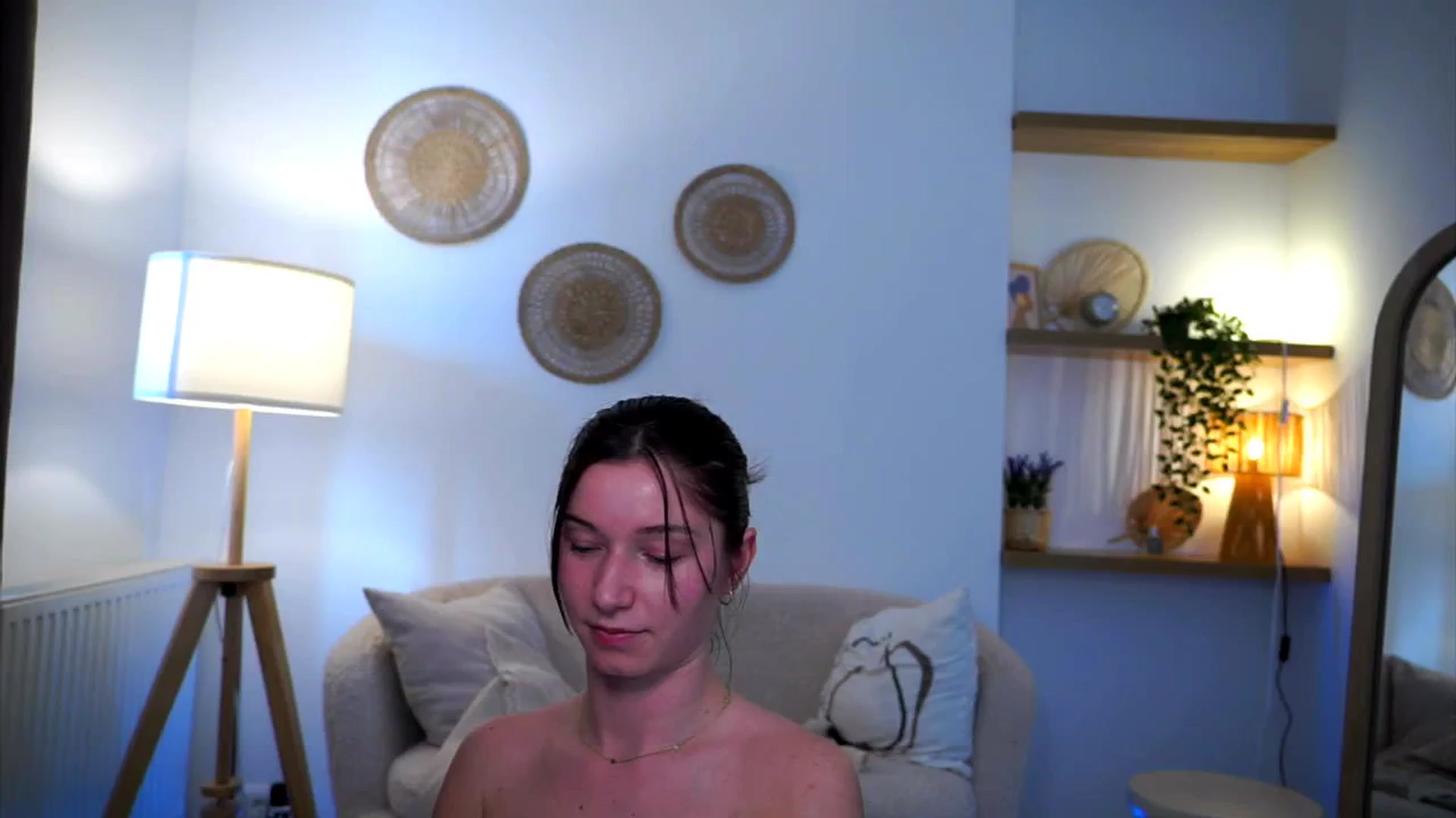 Gallery image thumbnail from Petite_Peach_'s myfreecams stream on, 03/10/2025, 13:20 image 12 of 20